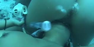 Underwater brooke scuba solution xhsysdj jpg x Scuba sex