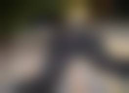 濃い黒タイツ脚エロ画像|公園のベンチに座っている黒パンストむき出しの女性が脚を組み替える動画 | ImitationSkin – パンスト直穿きフェチの復活