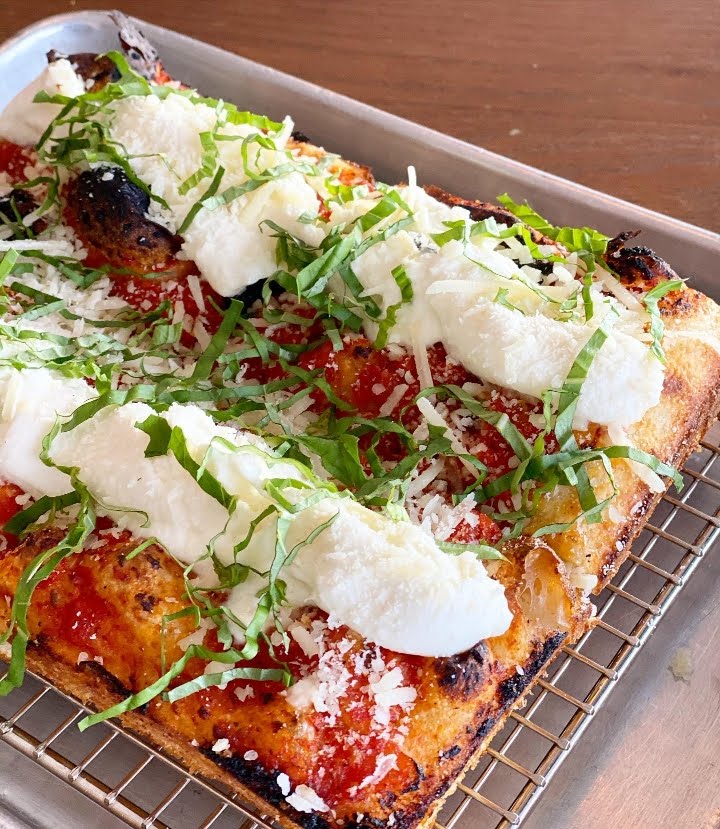 Red Light Bar & Detroit Pizza by null