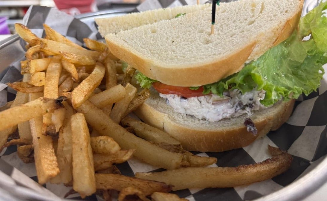 Jakes Texas Tea House by null