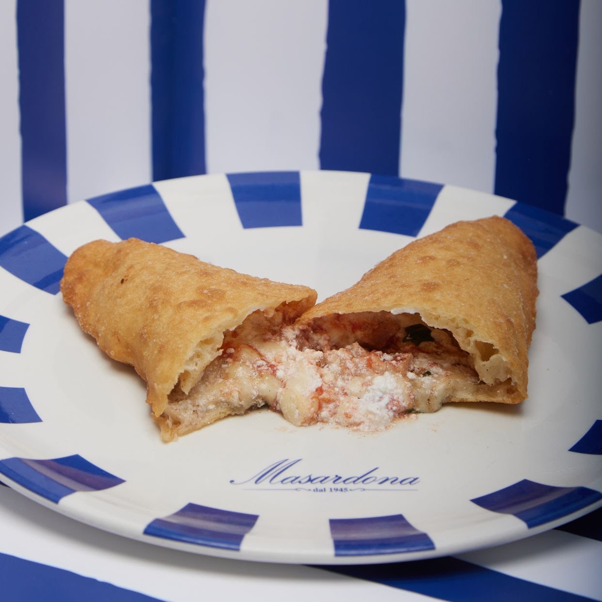 Antica Friggitoria La Masardona dal 1945 by null