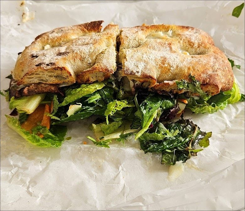 Luisa's Artisanal Street Food by null