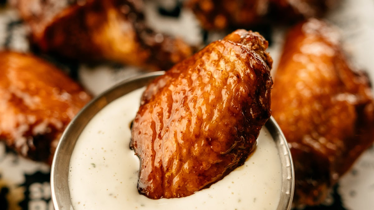 Roosters Run by null