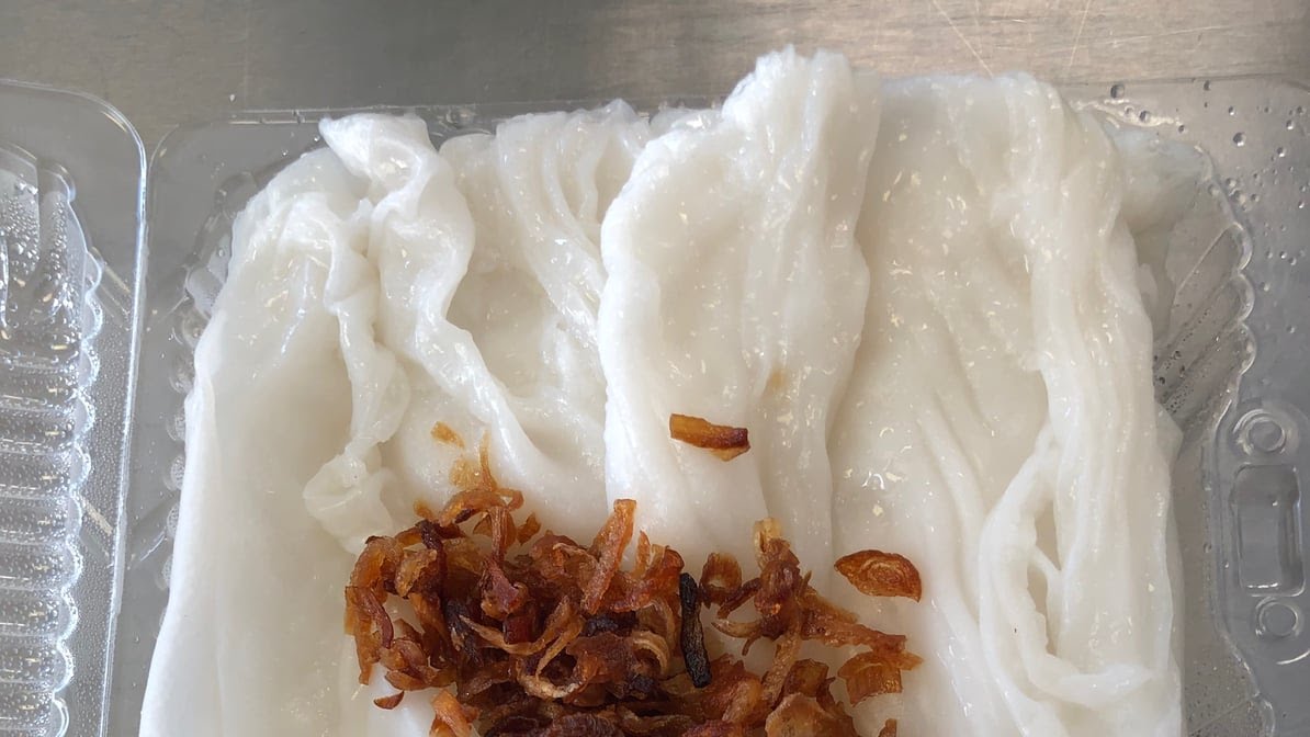 Banh Mi Ba Le by null