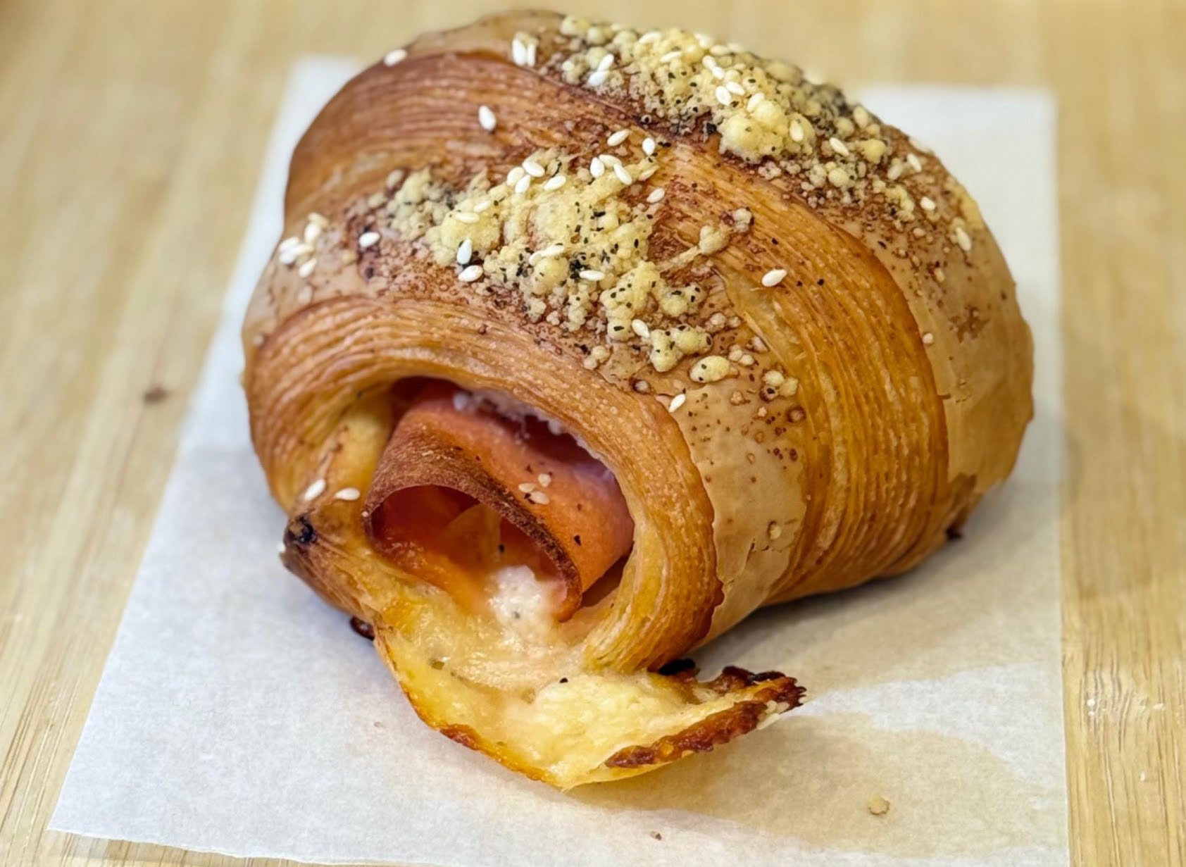 Windowsill Pies by null