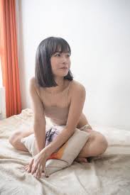 百川晴香 nude|