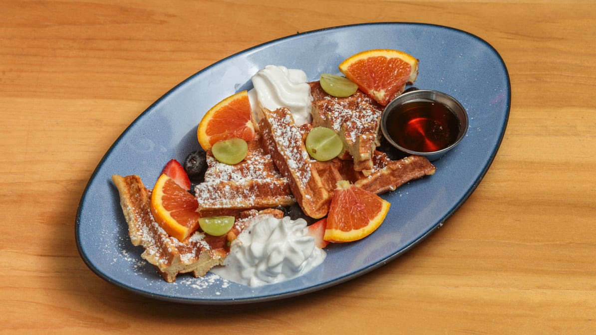 Breakfast Table Steveston by null