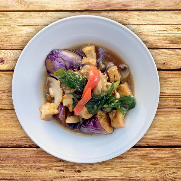 Sweet Basil Thai by null