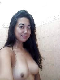 Di kamar mandi videos jpg x Kamar mandi