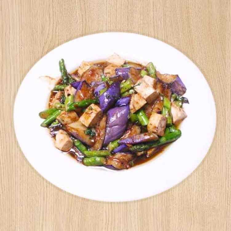 Grasshopper Vegan Restaurant by null