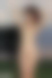 Showy beauty laura i nude|