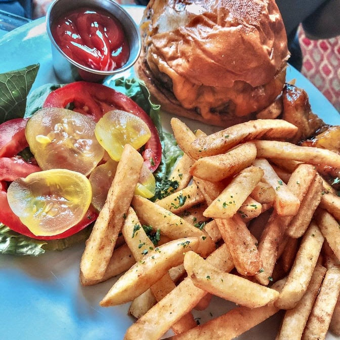 Mercedes Bar & Grille by null