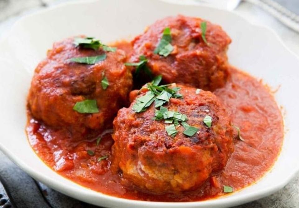 Bacci Pizzeria on Chicago ave by null