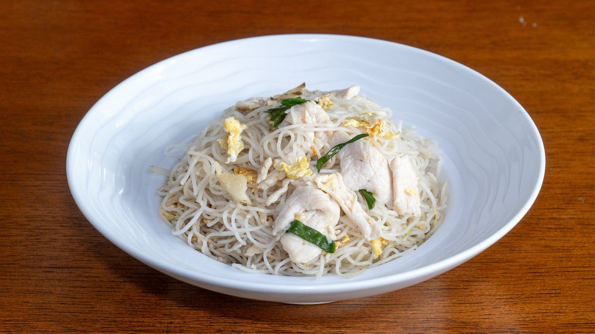 Brother's Noodles by null