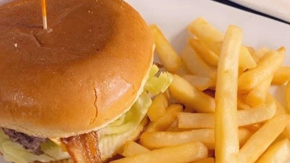 BLT's Breakfast Lunch & Takeout by null