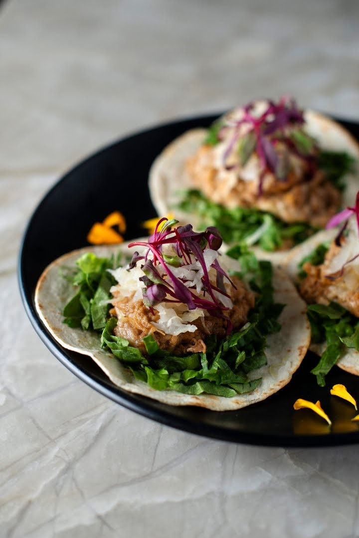 Scarlet Kitchen and Lounge by null