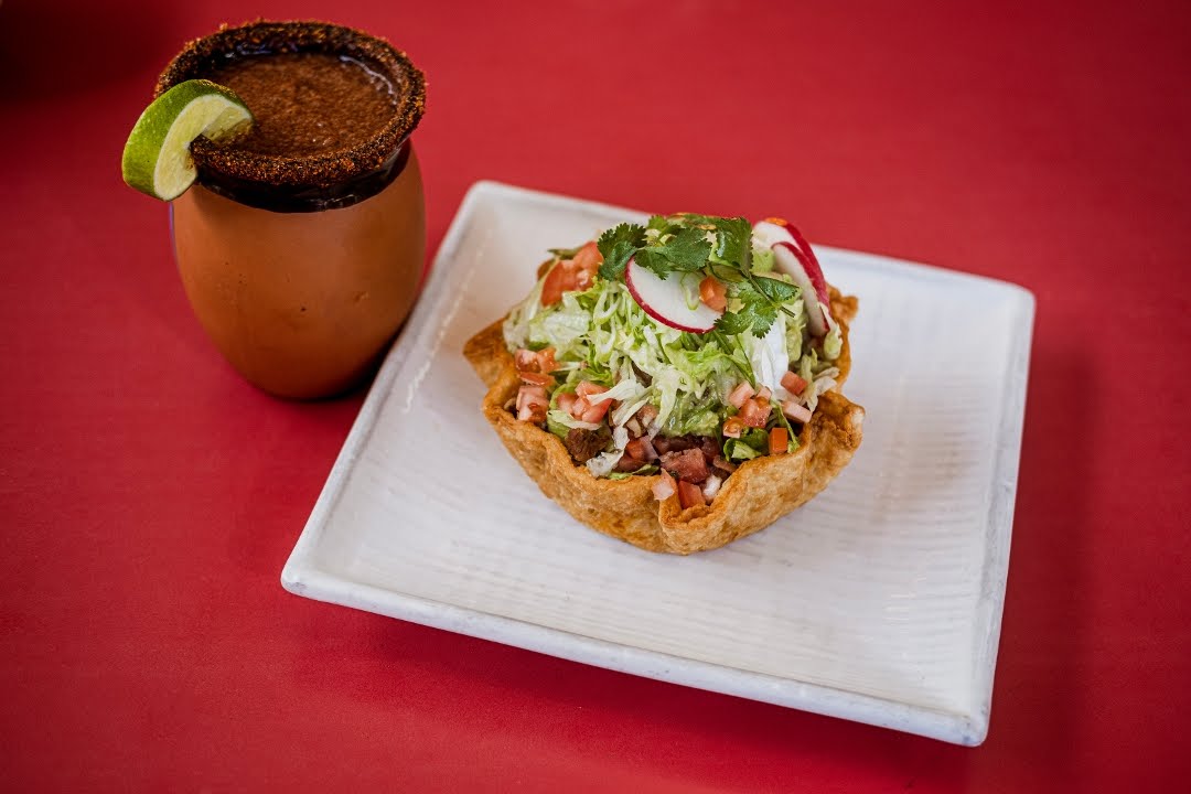 El Tesoro Taqueria and Grill by null