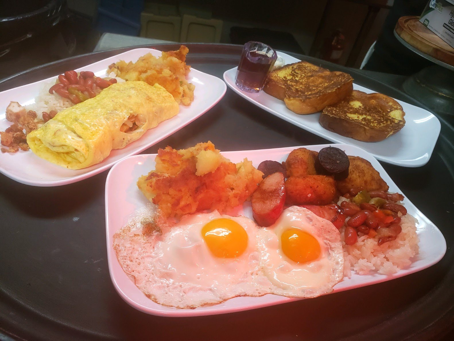 The Neighborhood Restaurant by null