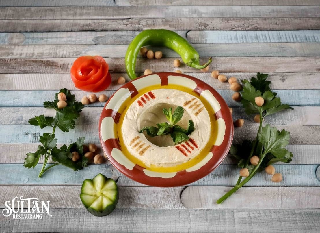 Beirut Lounge by null