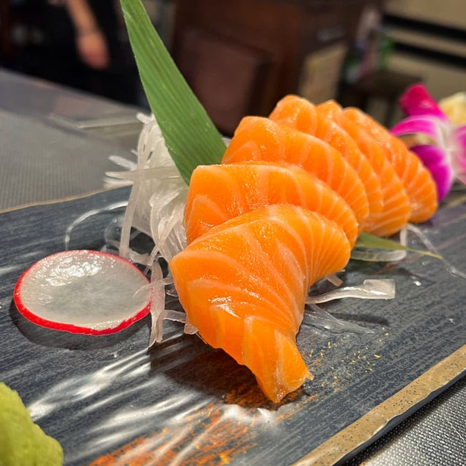 Sushi Daruma by null