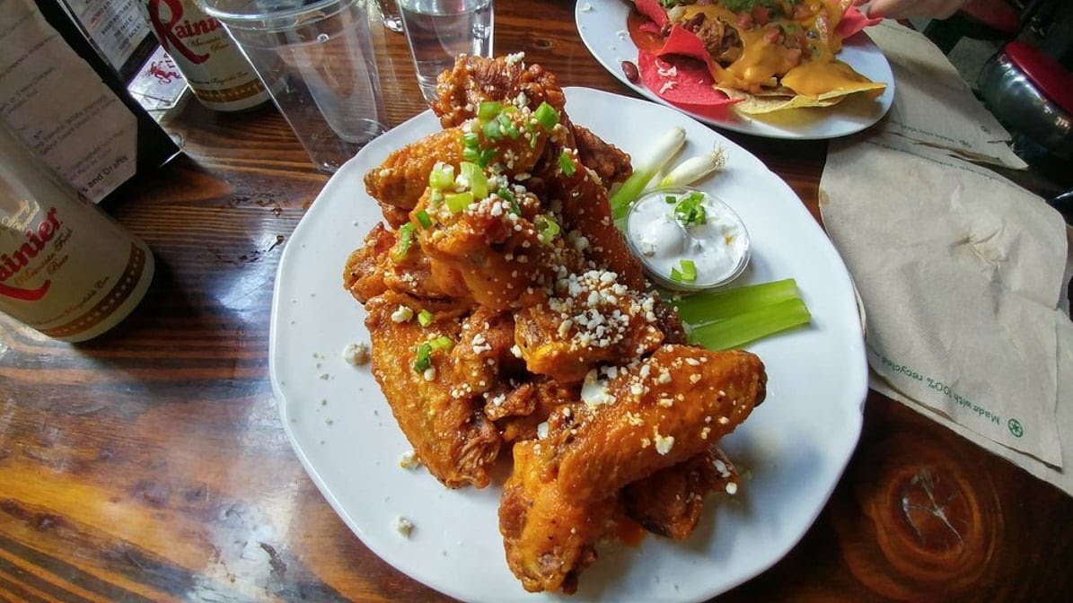 Sam's Tavern by null