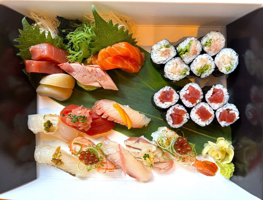 Momotaro by null