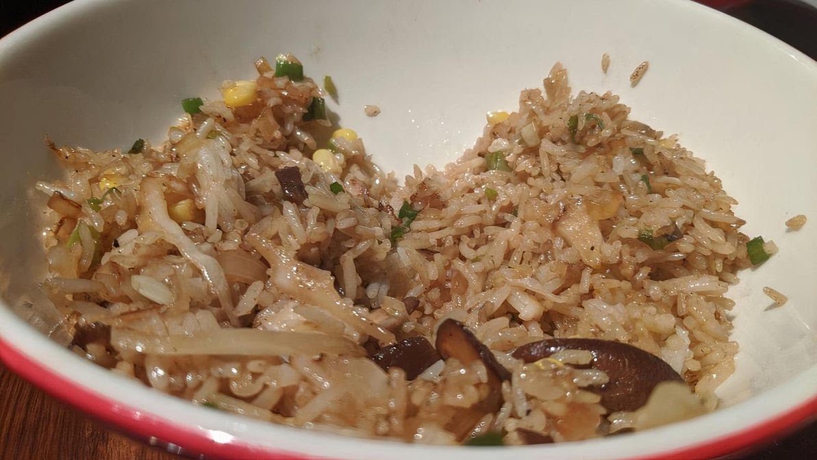 Gaku Ramen by null