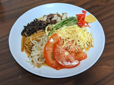 Monta Ramen by null