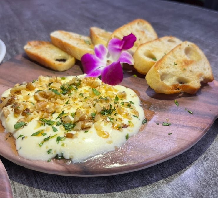 Blue Willow Restaurant & Gift Shop by null