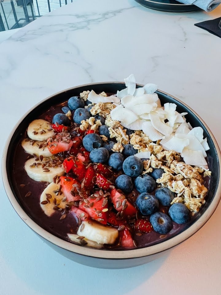 Vagabond Bar and Kitchen by null