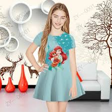 Голые Девочки 12-13 лет видео|красивая маленькая девочка играет на пляже: стоковое видео (без  лицензионных платежей), 2584895 | Shutterstock