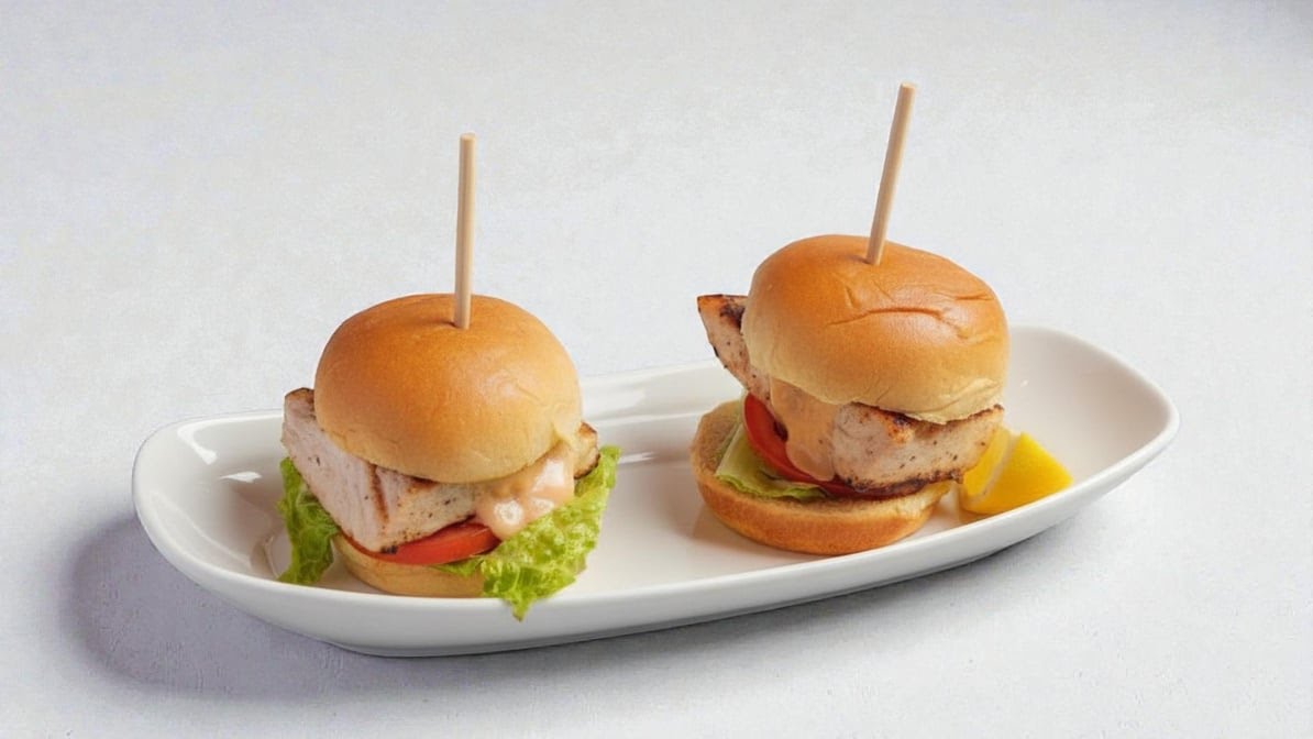 Piano Keys Restaurant and Lounge by null