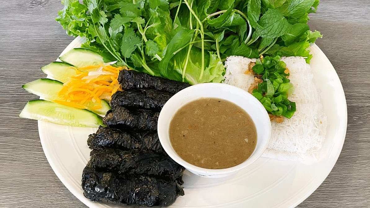 Bánh Cuốn Tây Hồ Restaurant by null