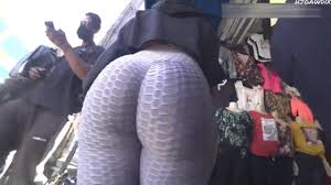 Candid hijab booty jiggle vpl jpg x Voyeur booty