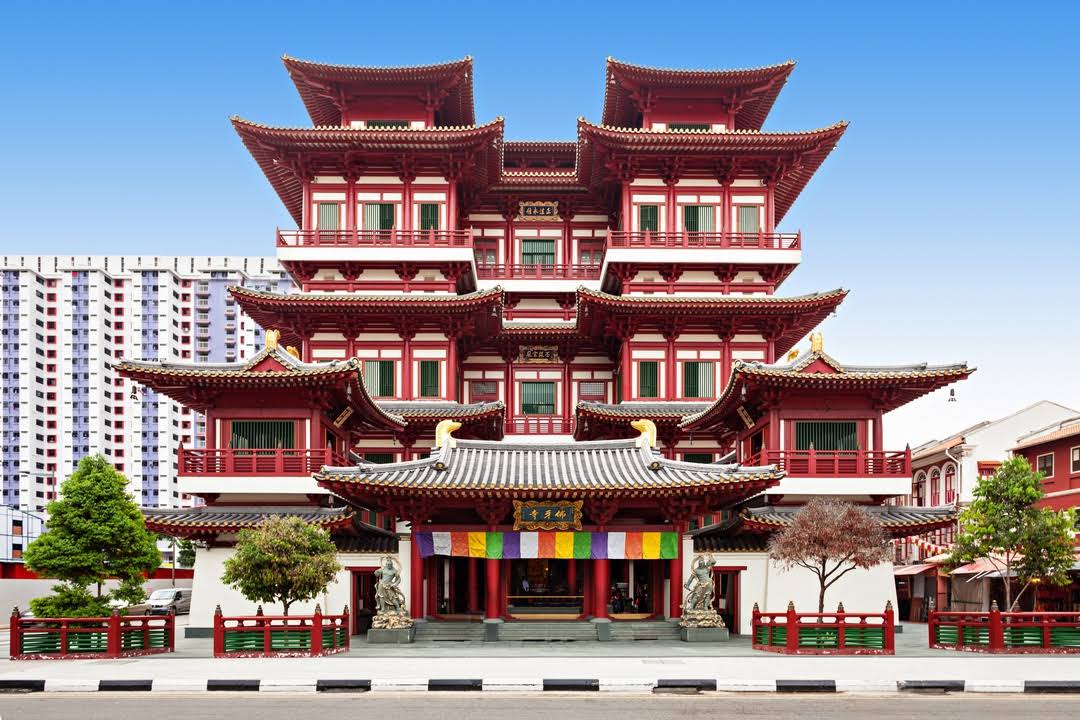 Buddha Tooth Relic Temple image