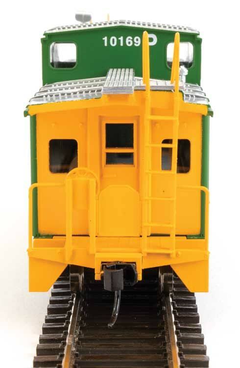 Walthers Mainline 8763 International Wide-Vision Caboose - Ready to Run -- Burlington Northern #10169