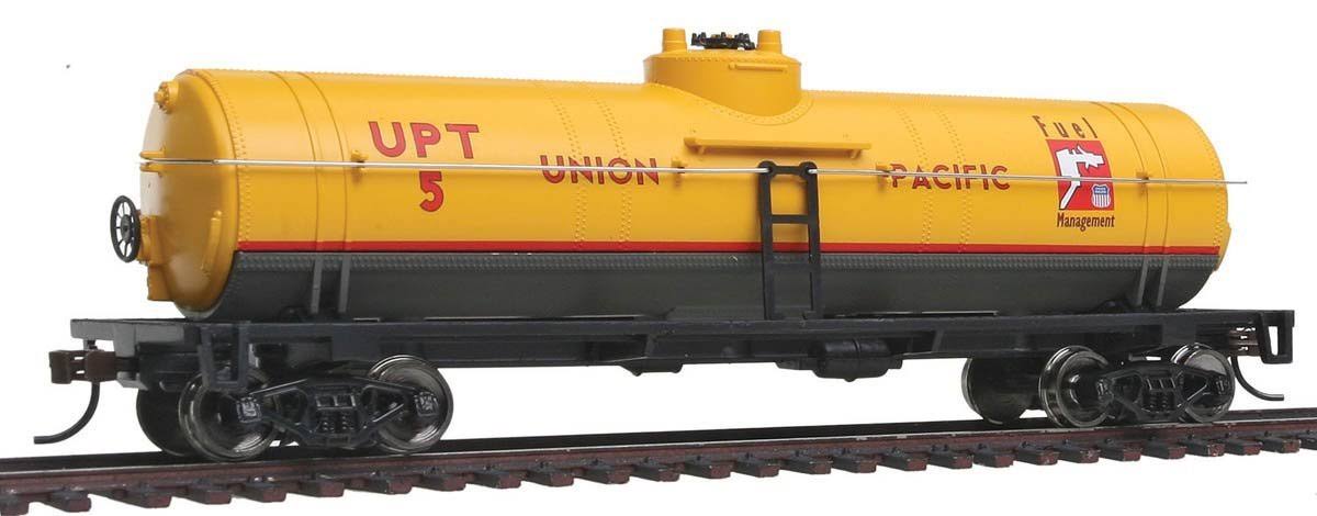 Walthers Trainline Ready to Run Union Pacific Tank Car