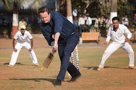 Video: David Cameron plays cricket with Mumbai.