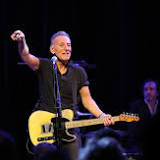 Bruce Springsteen announces tour, says he has 'the jones to play again'