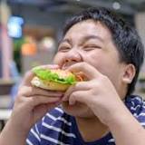 Study looks at why late-night eating increases obesity risk