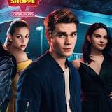 Riverdale S06 Finale Preview: Don't Look Up! There's a Comet Coming!