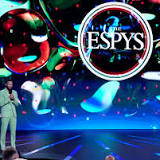 Golden State Warriors star Stephen Curry hosts ESPYS, brings awareness to detained WNBA star Brit...