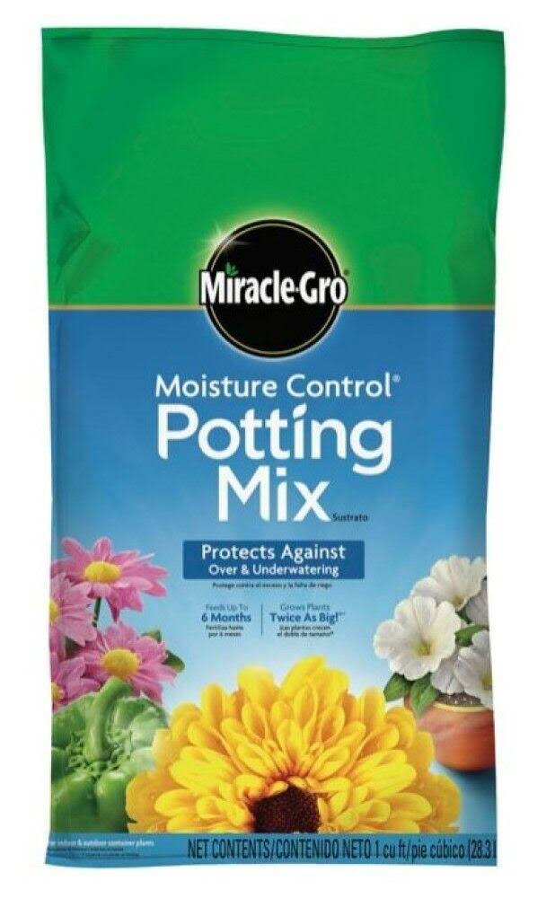 Miracle Gro Moisture Control Potting Mix - 1 Cubic Foot