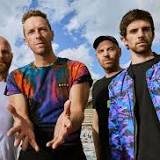 Chris Martin battling “serious lung infection,” forces Coldplay to postpone Brazil shows