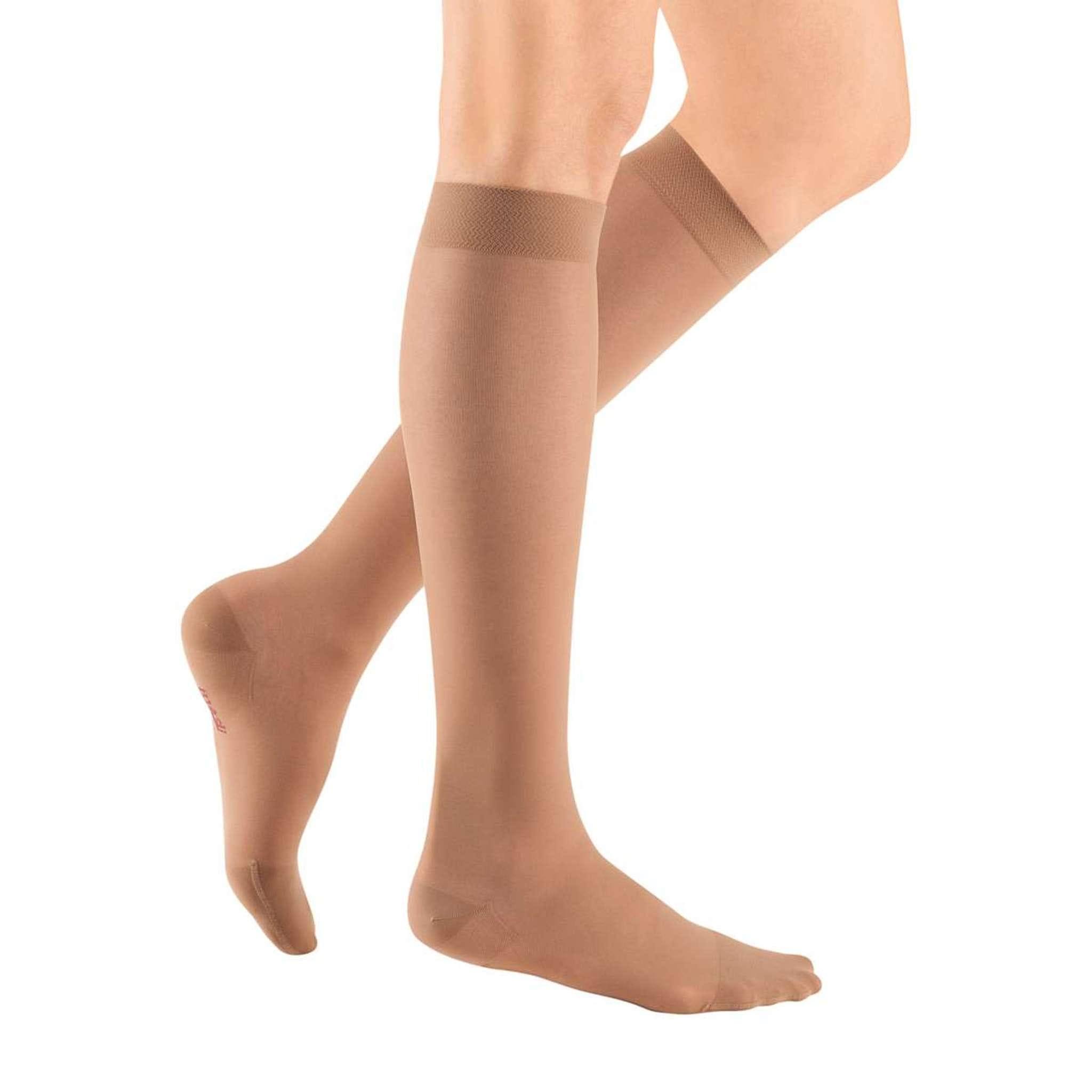 Mediven Women's Sheer and Soft Knee Highs Stockings - Natural, 15-20mmHg, V