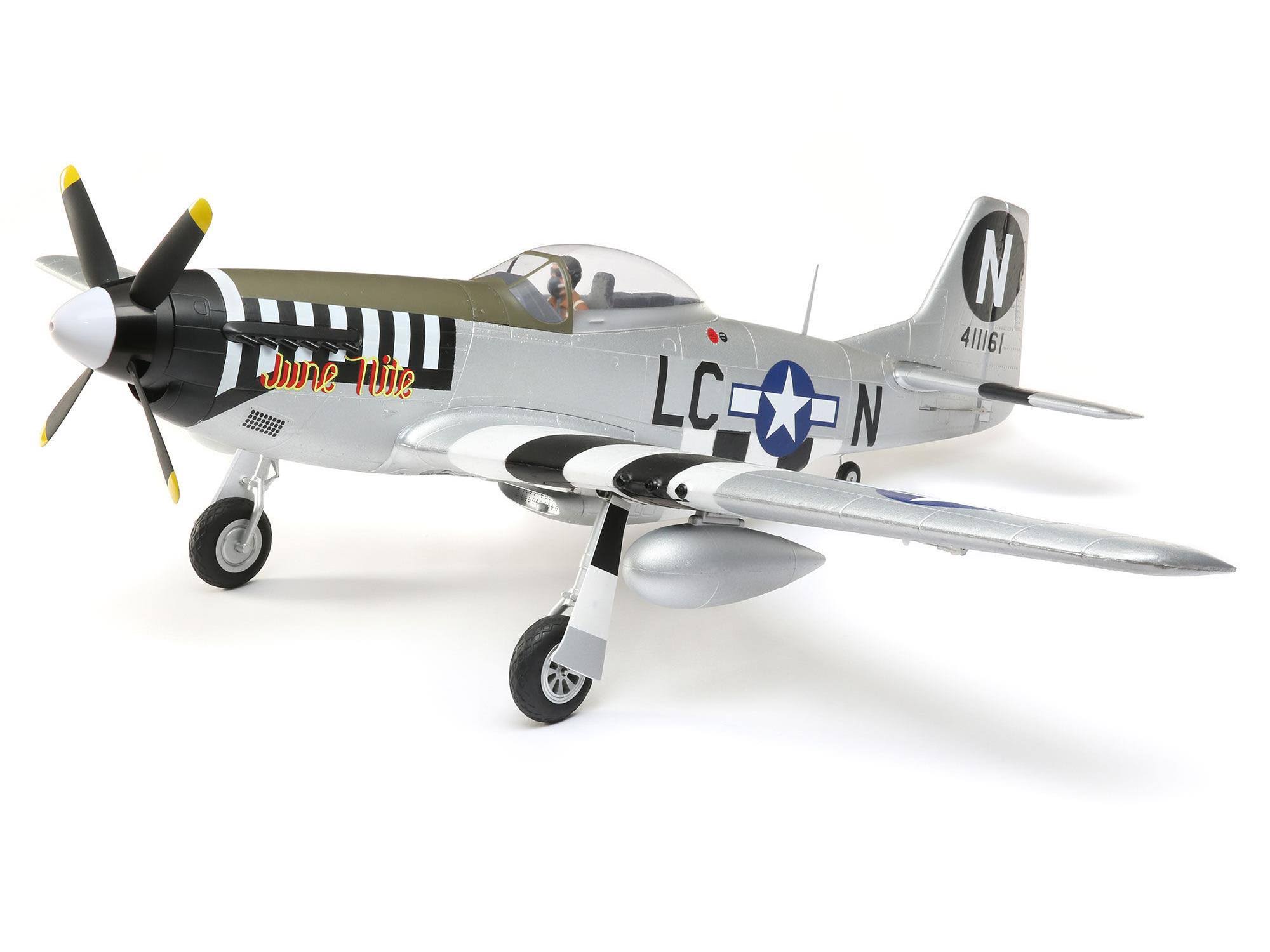 E-flite EFL89500 - P-51D Mustang 1.2m BNF Basic with AS3X and Safe Select