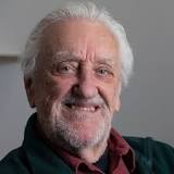 Bernard Cribbins: Doctor Who and Wombles star dies aged 93