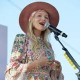 Jewel Says 'Everybody Is Safe' After Tour Bus Catches on Fire