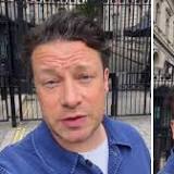 Jamie Oliver's Eton Mess protest on Downing St as he slams Boris for child obesity u-turn