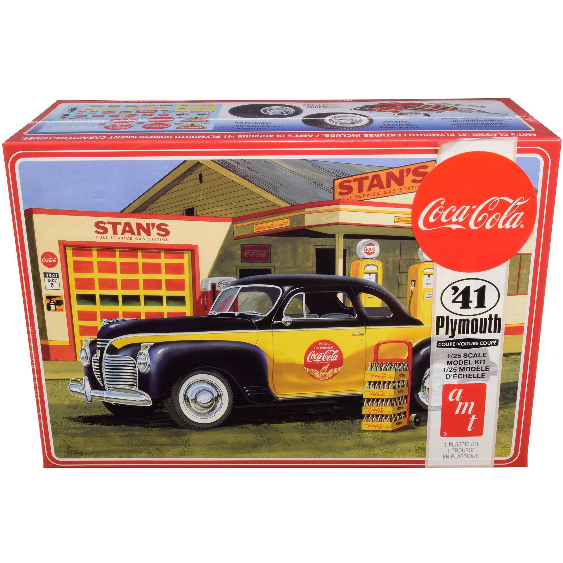 AMT 1/25 Scale Model Kit - Skill 3 1941 Plymouth Coupe 4 Bottle Crates Coca-Cola